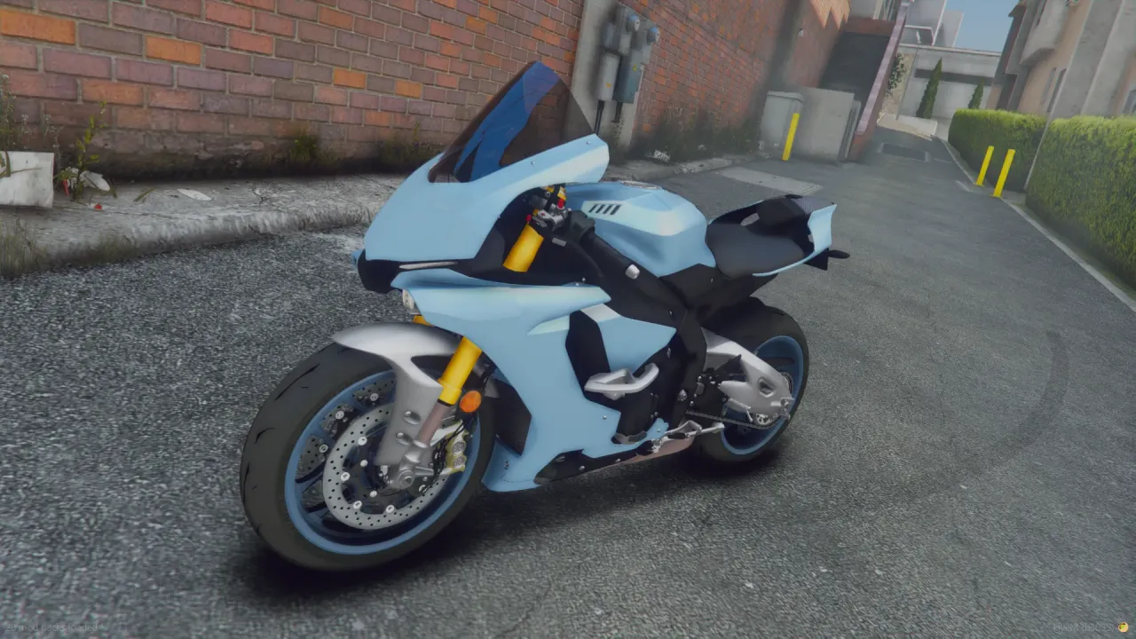 Yamaha YZF-R1 2015 FiveM sportbike in light blue with gold forks, front three-quarter in a brick alley