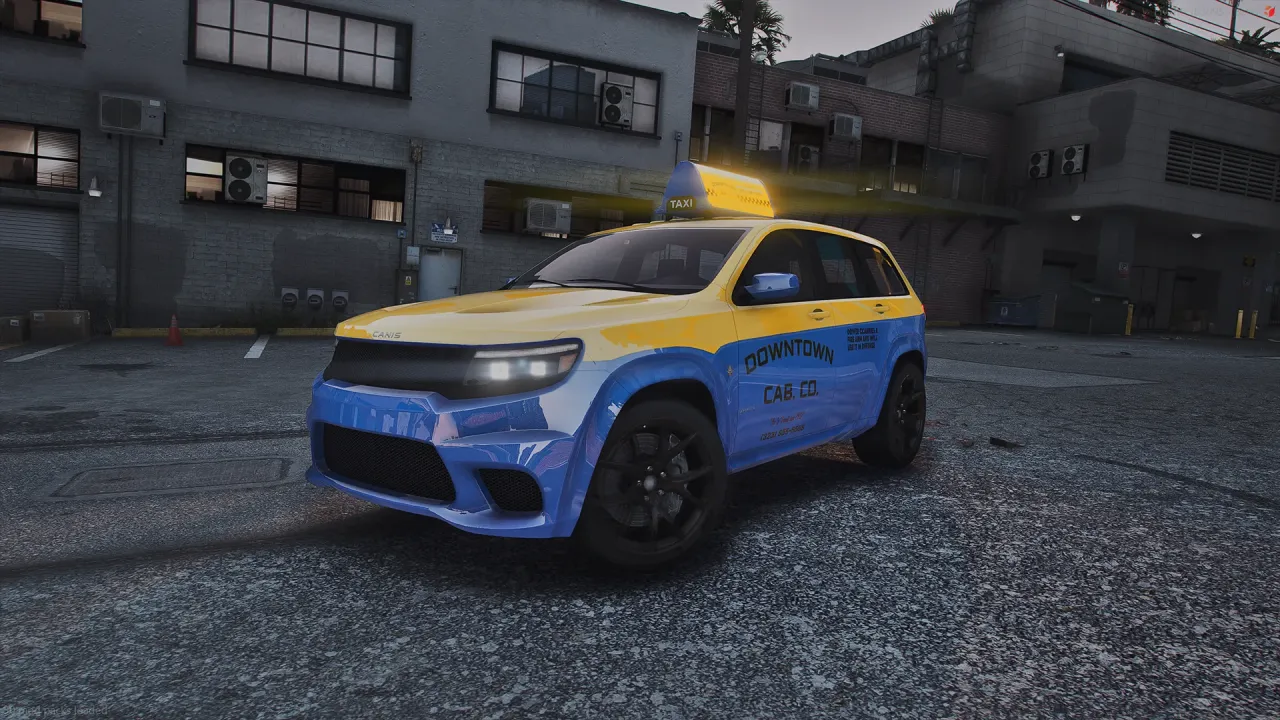 Taxi Canis Seminole Hellfire XL with headlights on and a lit roof sign, a FiveM SUV in a dusk parking lot